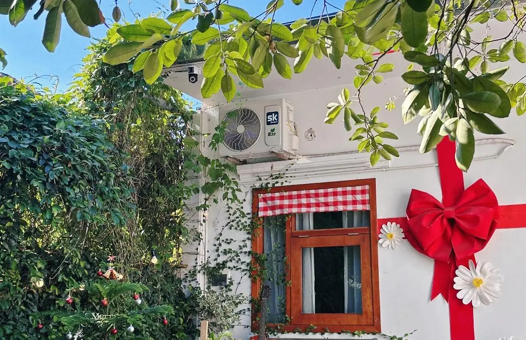 1Home Peaceful Garden Stay In West Lake-1